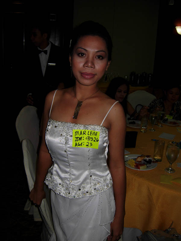 Philippine-Women-9300